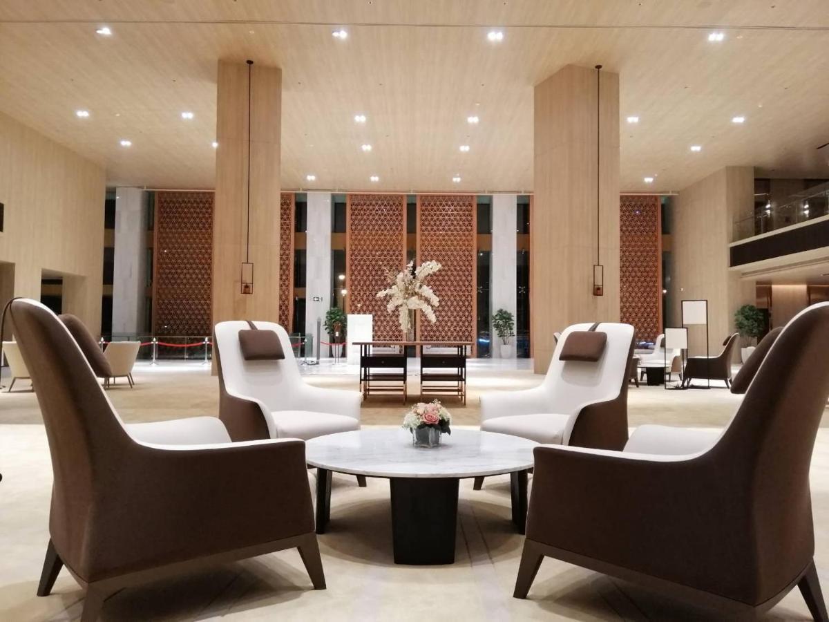 Grand Richmond Stylish Convention Hotel Nonthaburi Esterno foto