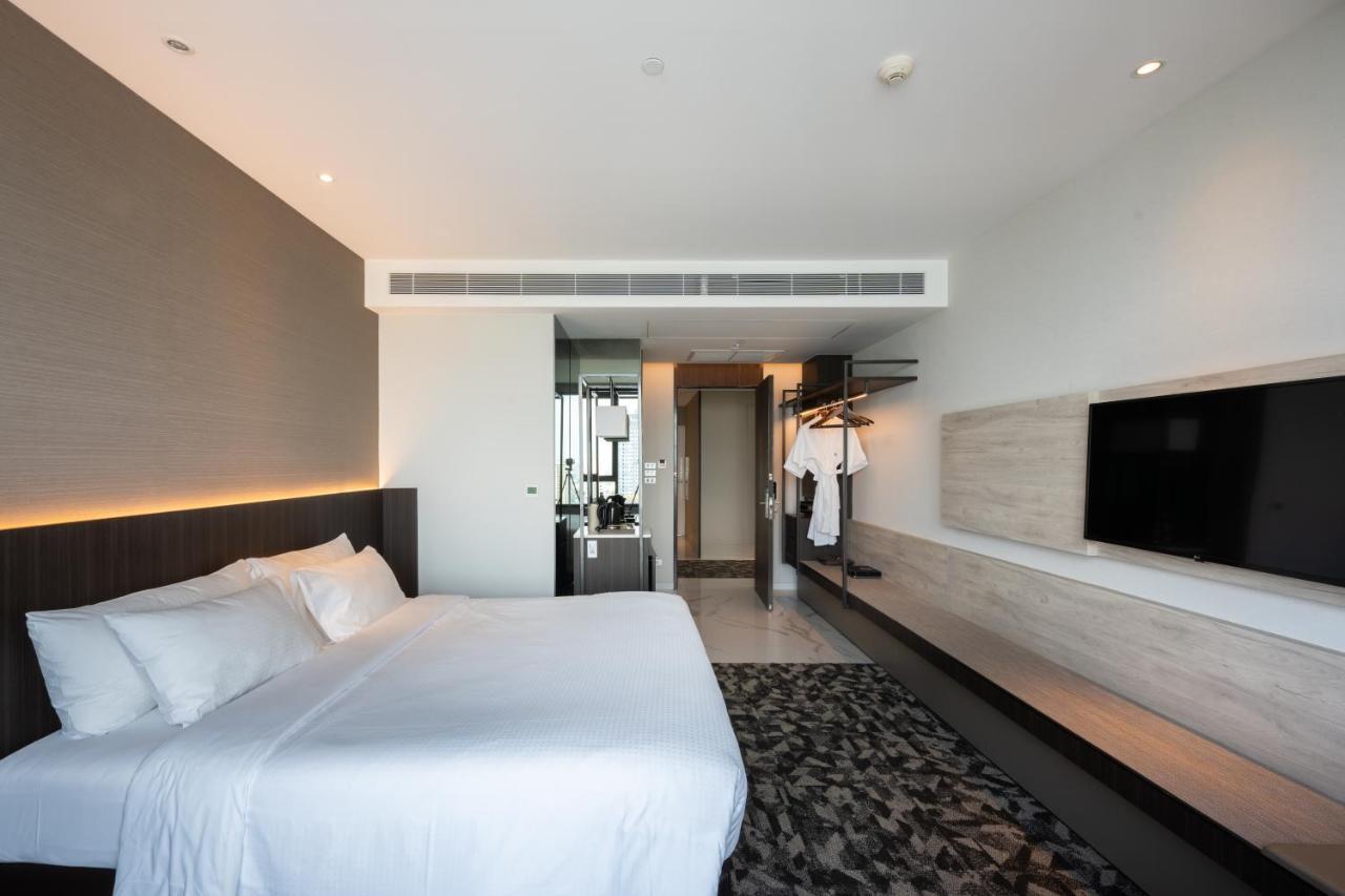 Grand Richmond Stylish Convention Hotel Nonthaburi Esterno foto